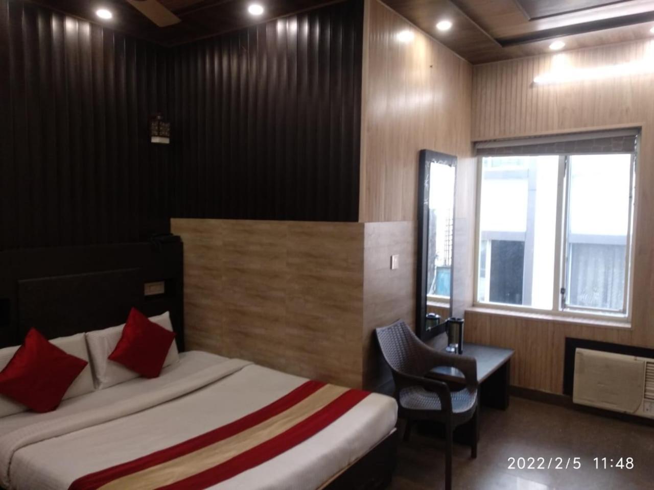 Hotel Pardesi Haridwar Bagian luar foto