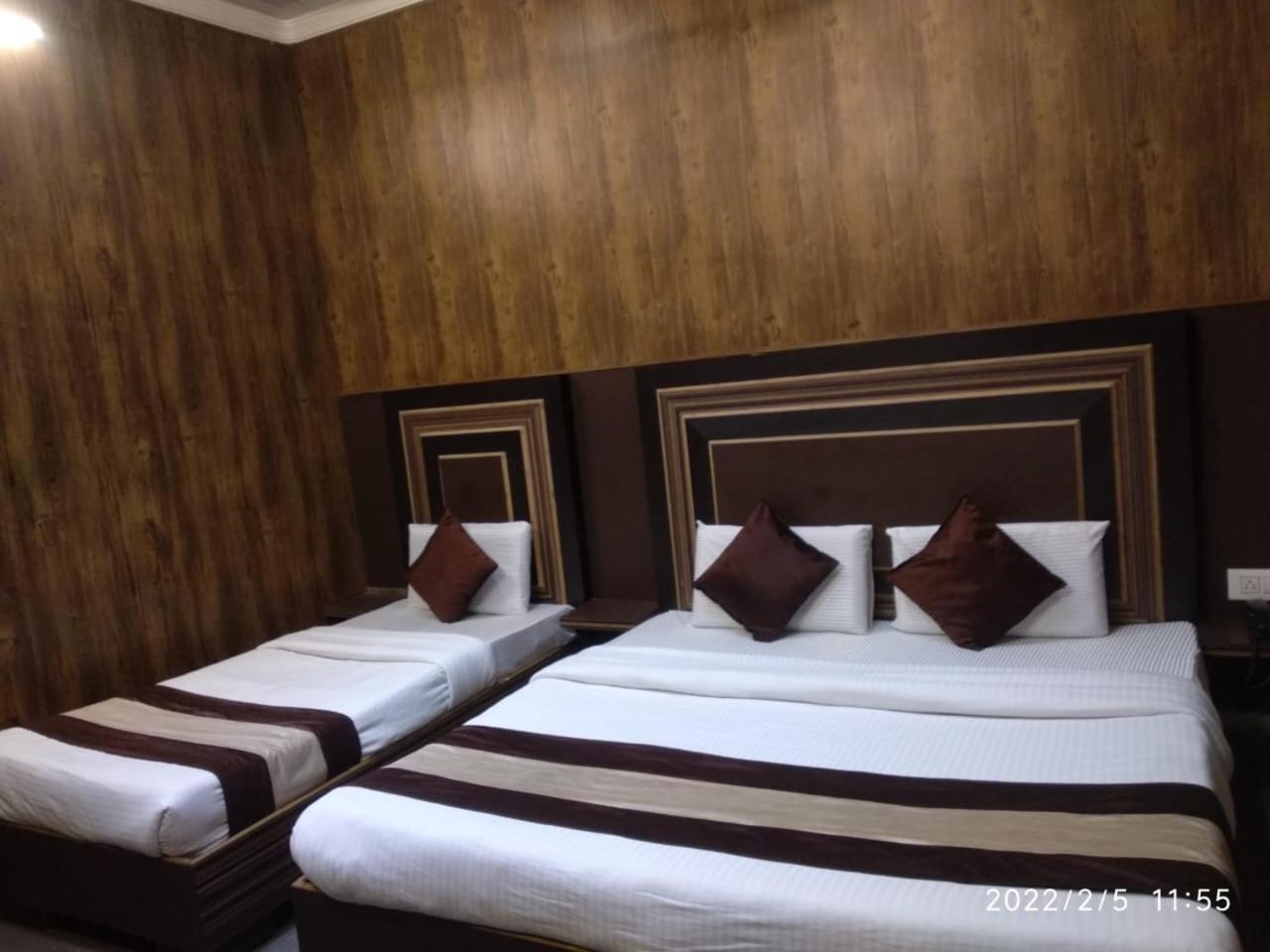 Hotel Pardesi Haridwar Bagian luar foto